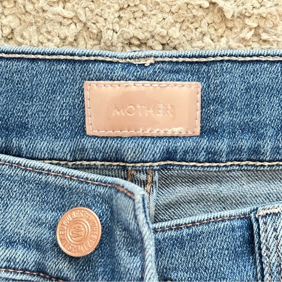 Mother Jeans Tomcat Roller Fray Jeans | size 31 - Picture 7 of 7